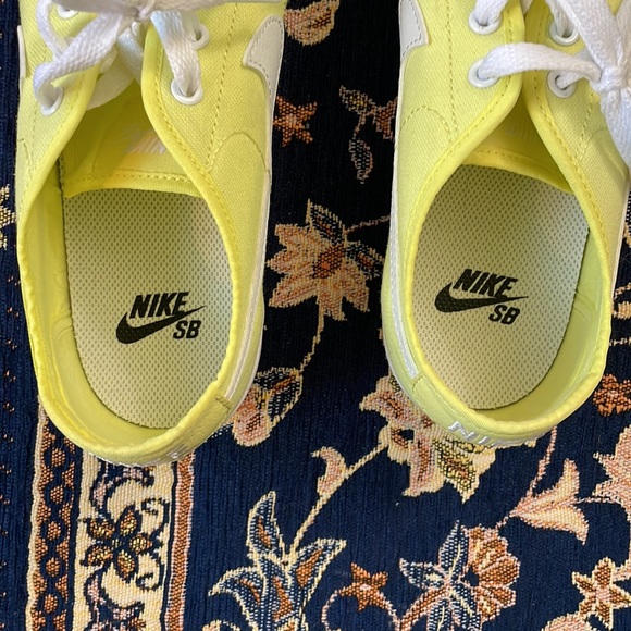 Nike mens 8/ womens 9.5 SB sneakers - Picture 7 of 10